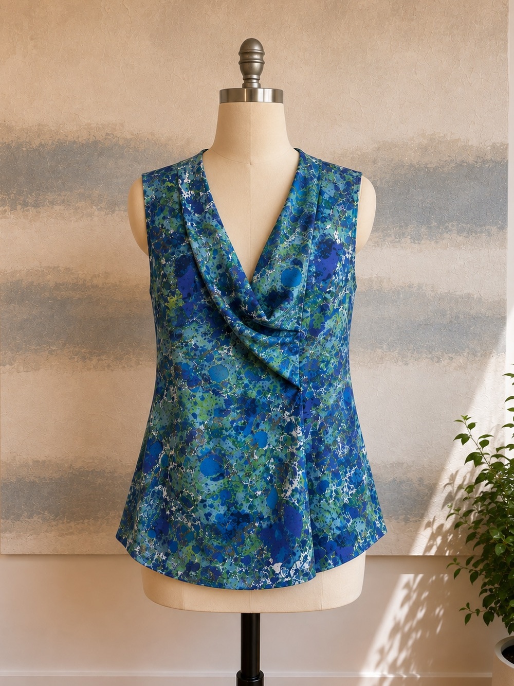 Coldwater Creek Blue and Green Abstract Cowl Neck Sleeveless Blouse‎ Large